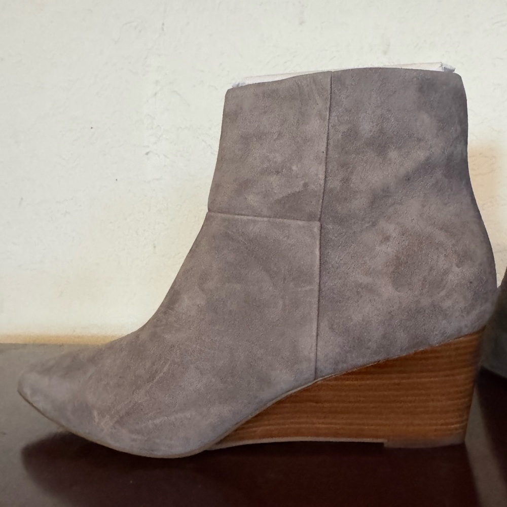 Cole Haan Suede Wedge Bootie NWOB Size 10B - Picture 2 of 5